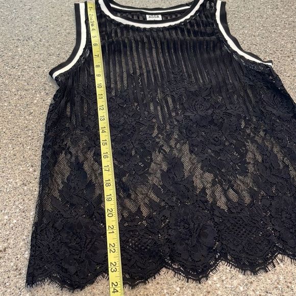 Vero Moda Navy Lace Muscle Tee - Picture 10 of 10